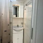 Kallirroi 아파트 브래스나